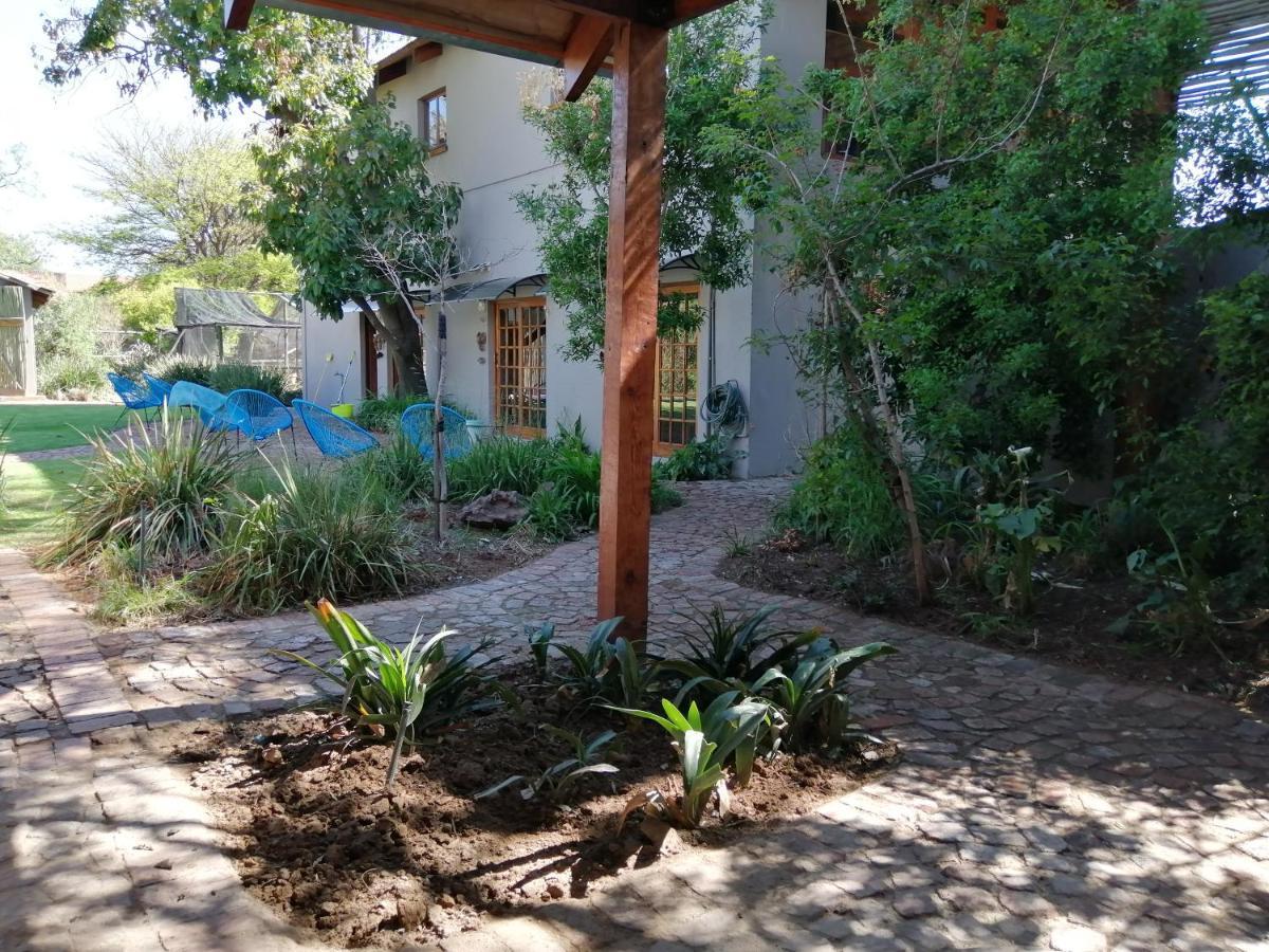 Ikamu'S Lodge Germiston Exterior photo